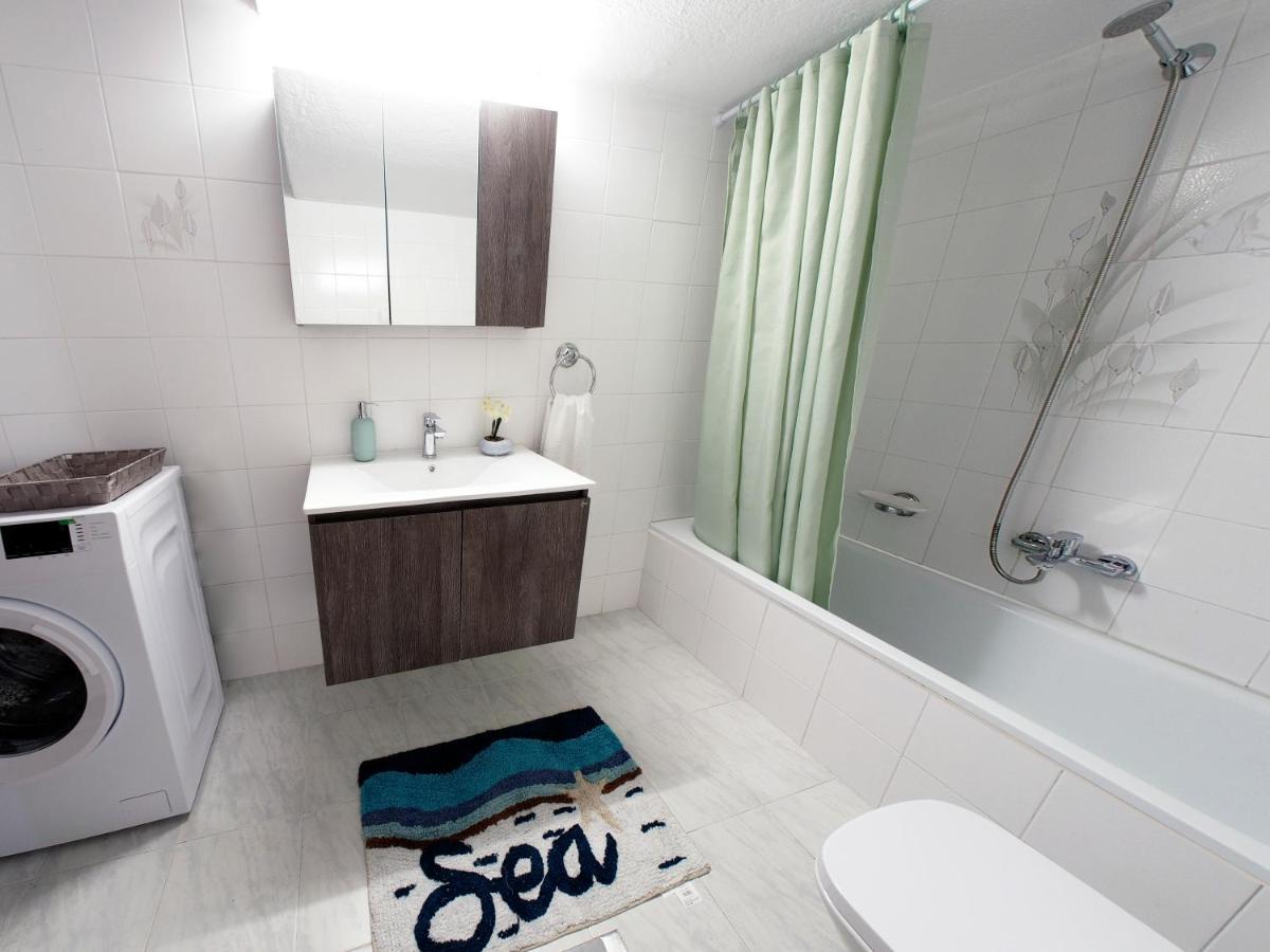 Indigo Apartment, 尼亚米卡尼奥纳 外观 照片